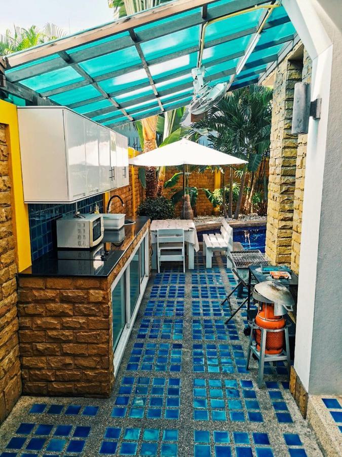 4poolvillas Вилла