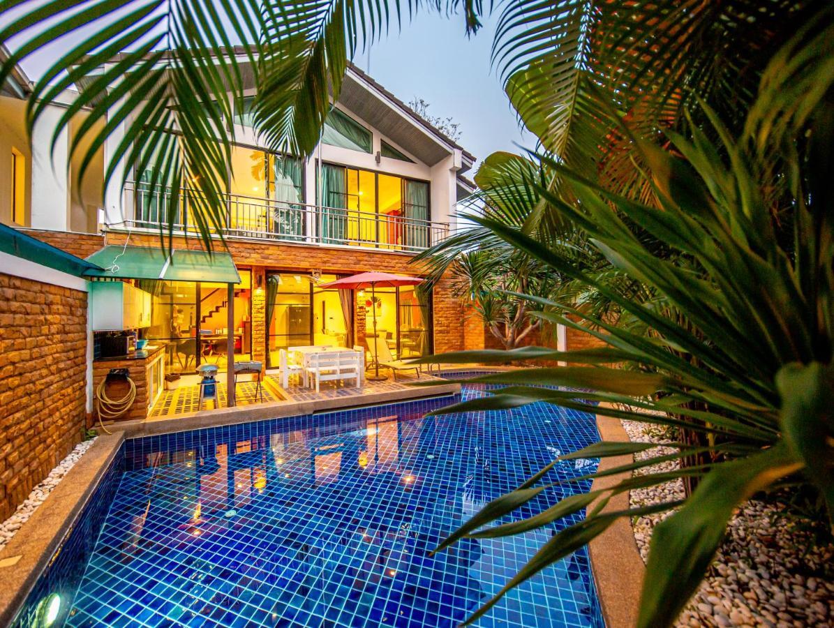 Вилла 4poolvillas Паттайя